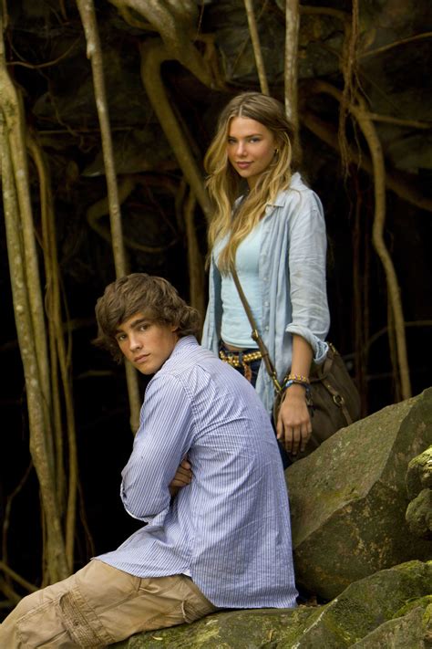 blue lagoon the awakening putlocker In this passionate modern day retelling of the classic tale, Emma (Indiana Evans) and Dean (Brenton Thwaites) are on two opposing sides in their high school world